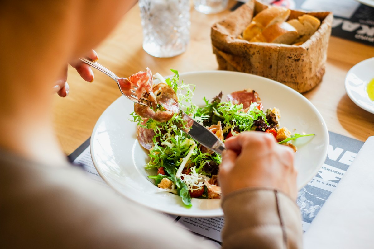 Salade de betteraves avec fromage blanc et noix